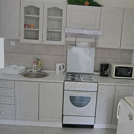 Apartmani Ana-Lora Лопар Екстериор снимка