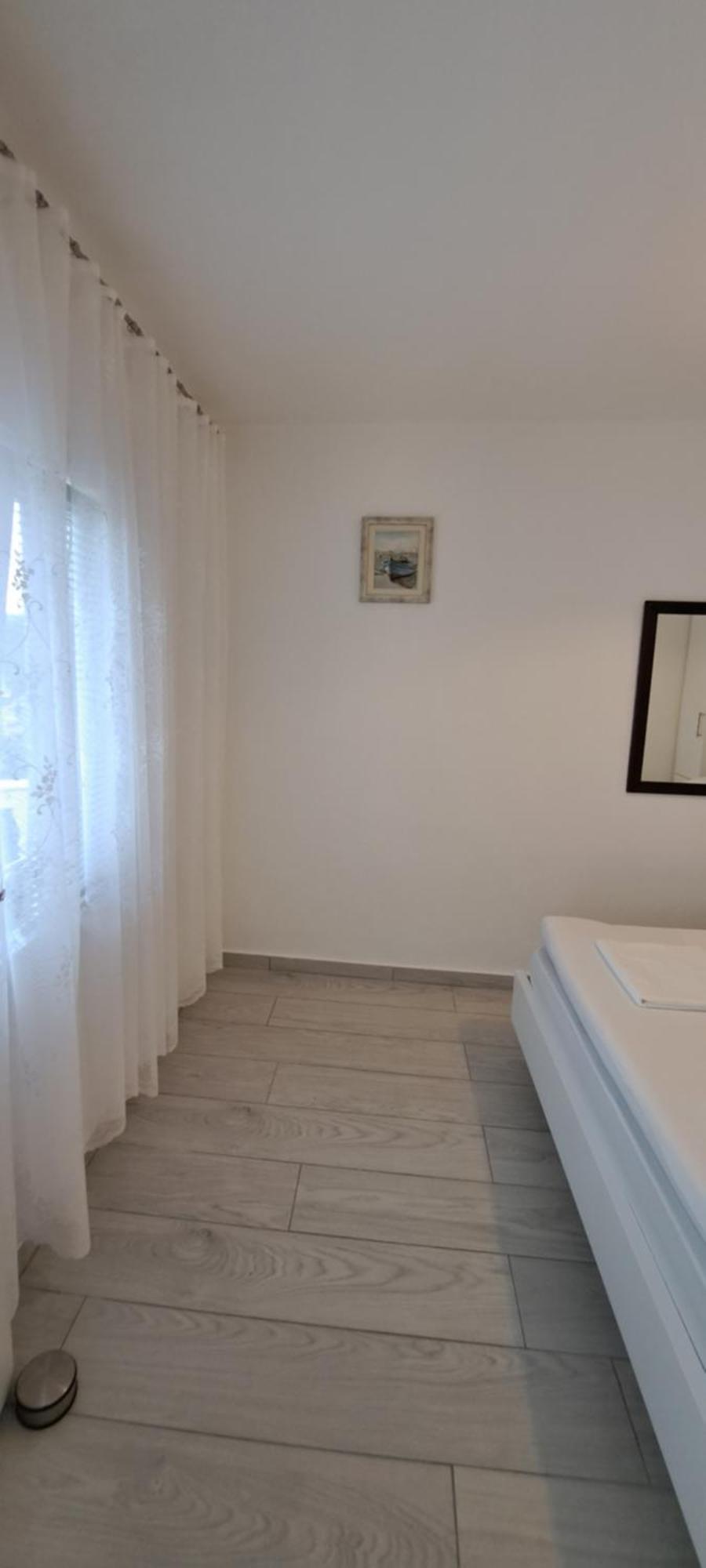 Apartmani Ana-Lora Лопар Екстериор снимка
